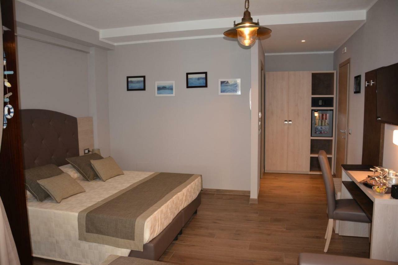Asseu Hotel Sestri Levante Exterior photo